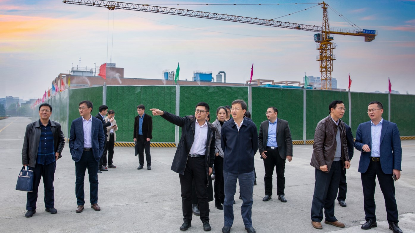 江蘇省政府參事調(diào)研四川海蓉藥業(yè)，共話川藥發(fā)展之路