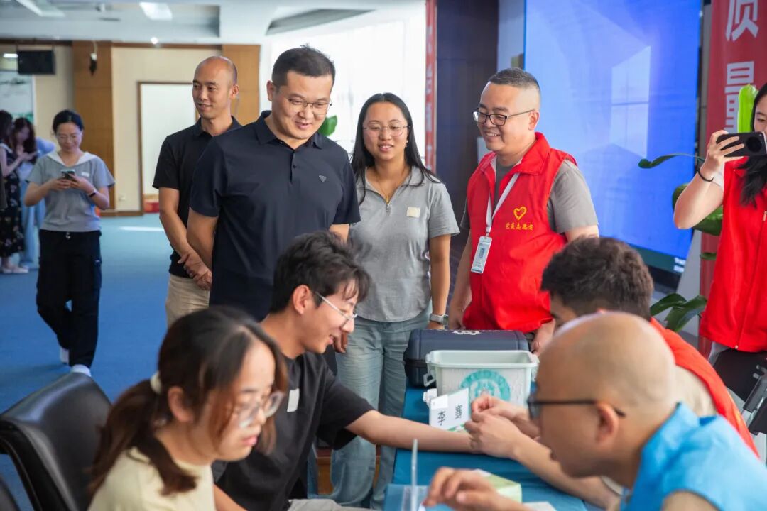 四川海蓉藥業(yè)成功舉辦“關(guān)愛身心，健康同行”大健康共建活動